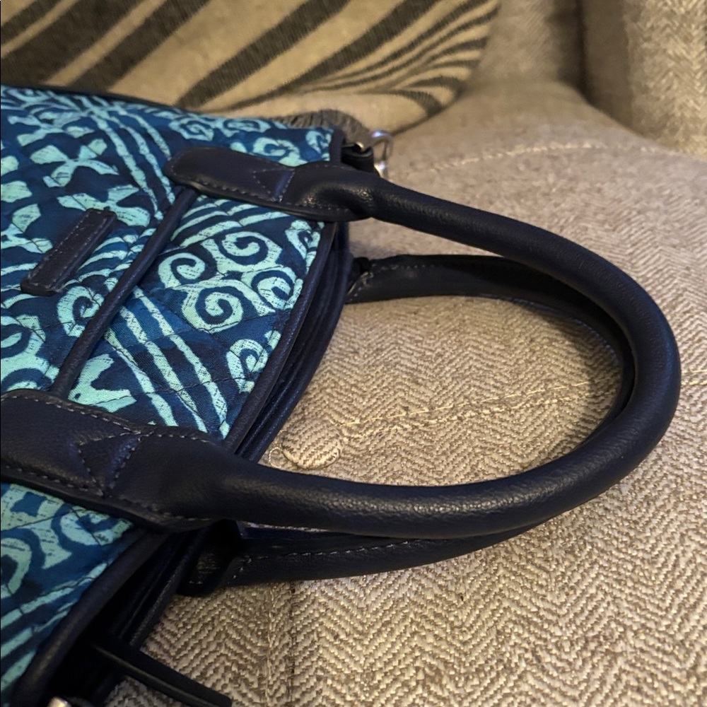 Vera Bradley - Cuban Tiles Day Off Satchel - Picture 6 of 10
